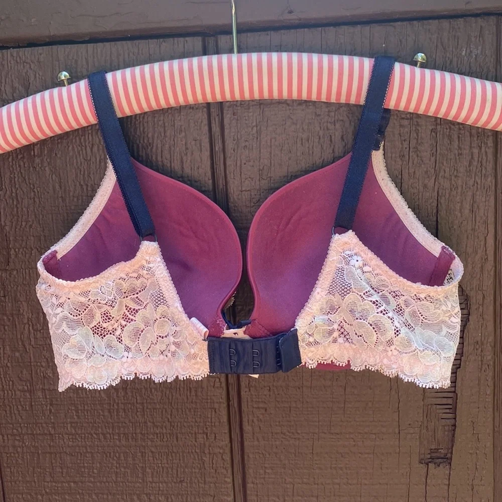 Victoria’s Secret Dream Angels push up bra - Picture 2 of 3